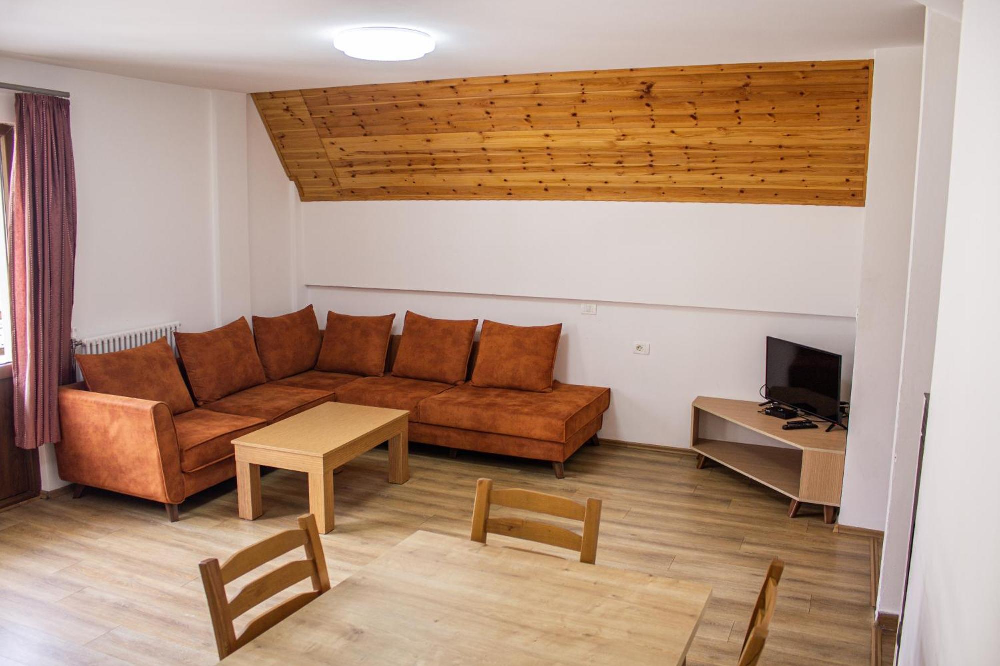 Aparthotel Bujtinat e lugines Valbone Extérieur photo